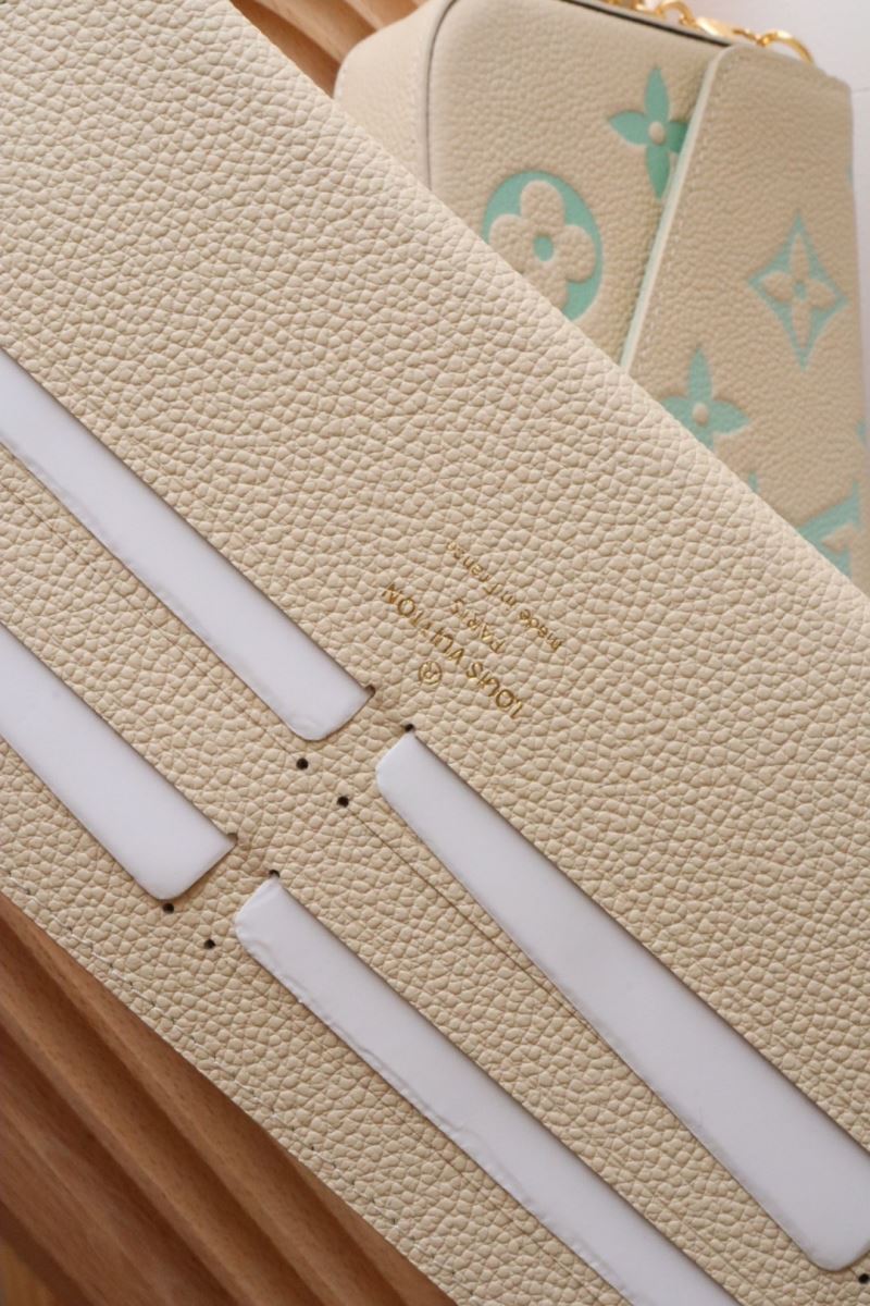 Louis Vuitton Purse